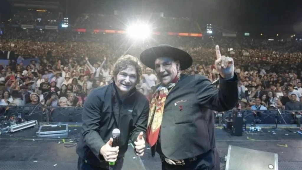 El micrófono y la memoria: qué se juega cuando un presidente sube a un festival